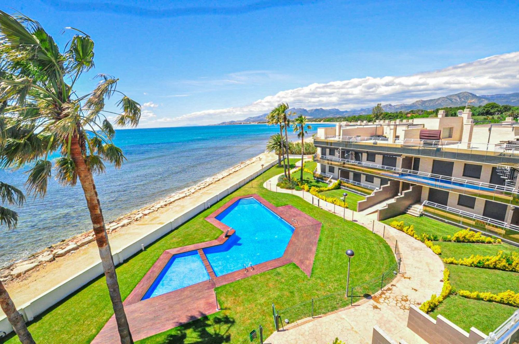 Mont-roig del CampDi Mare Litoral Costa Dorada - Only Families公寓 外观 照片